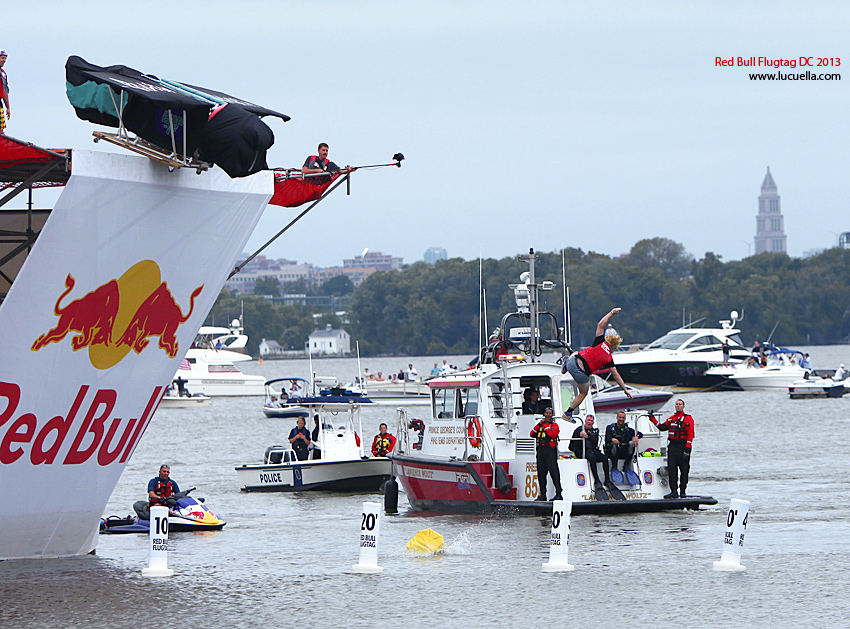 flugtag dc red bull 2013 rock 'em sock 'em bop its