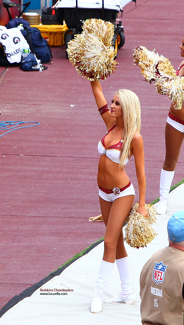 redskins blonde cheerleader