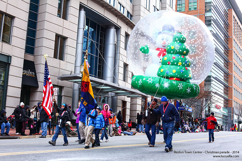 Reston parade, balloons